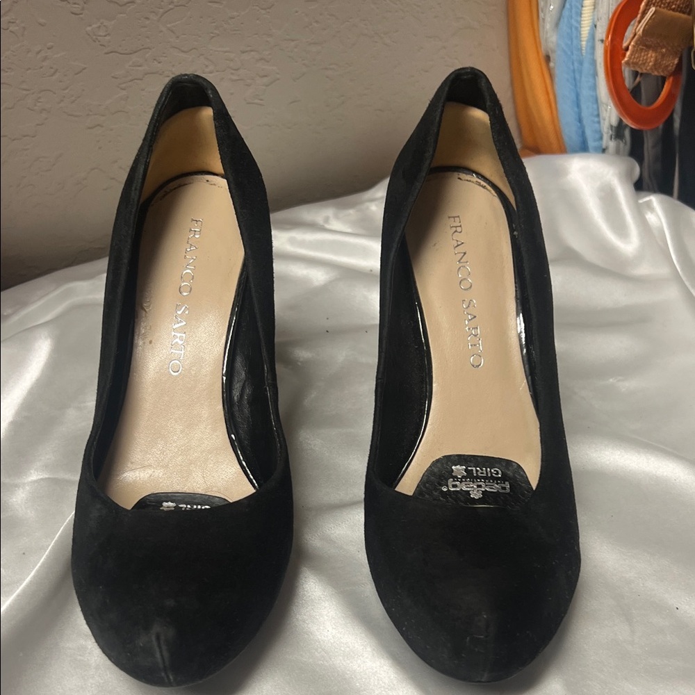 Franco Sarto Classic Black Suede Heels